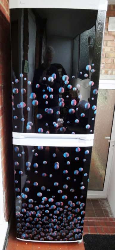 Our fridge was looking dated, airbrushed bubbles with a shinny lacqure finish